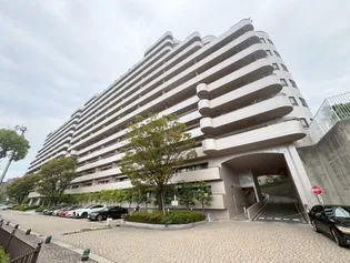 イトーピア千里万博公園【12階】の外観