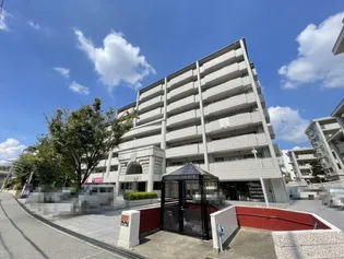 セントラルコート 2号館【7階】の外観