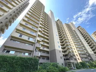 新千里桜ヶ丘メゾンシティ参番館の画像