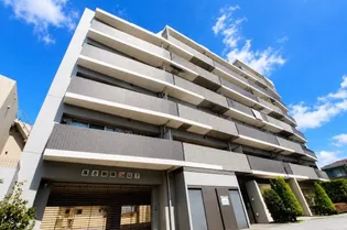 CRYSTAL SUITA TAKAHAMAの画像
