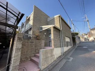 ドルム芦屋川【2階】の外観