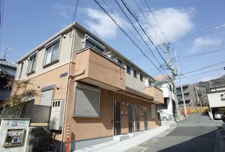 アコード岡本【2階】の外観