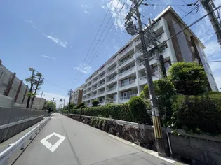 芦屋パレスハイツ北館【7階】の外観