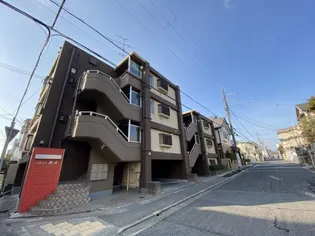 ベルシェ岡本【1階】の外観
