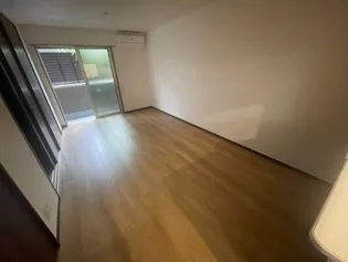 クレストKOBE【1階】の居間