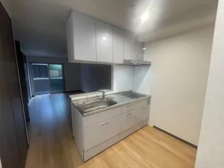 クレストKOBE【1階】のキッチン