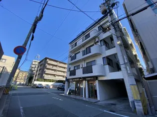 陽光プラザ【4階】の外観