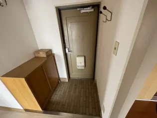 芦屋ニューコーポⅠ【6階】の玄関