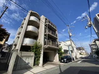 モンヴィラージュ本山【4階】の外観