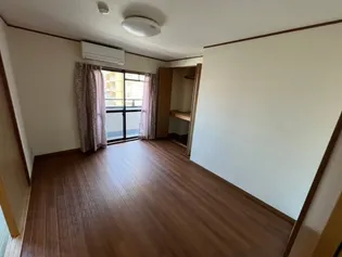 カマラード【4階】の居間