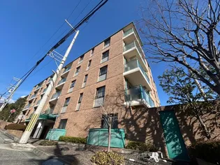 パレシェール芦屋東山【1階】の外観