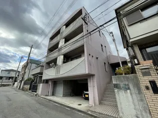 グロスアベニュー【3階】の外観