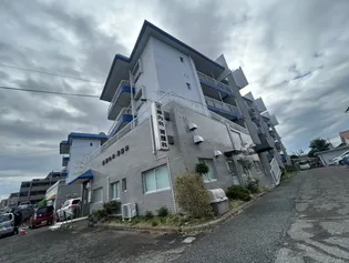 魚住コーポB棟【3階】の外観