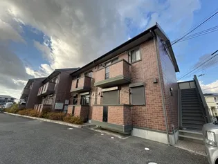 フローラ山の下【2階】の外観