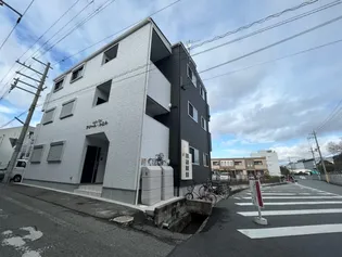 アジール・シエル【1階】の外観