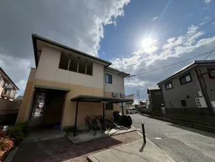 アドバンス【2階】の外観