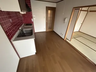 ラポール大観【2階】の居間