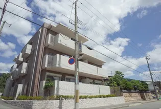 プランドール西岡本【102号室】の外観
