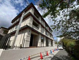 クレア岡本【2階】の外観