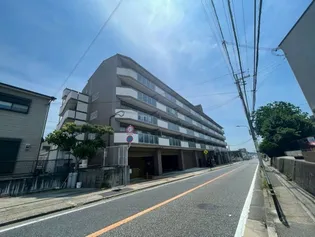 プレステージ南大久保【5階】の外観