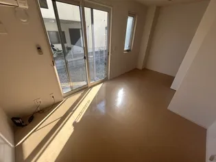 グランアヴァンティⅡ B棟【1階】の居間