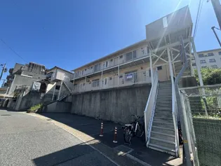 ビューラー・フジイ【201号室】の外観