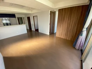 グランドスペラーレ六甲道【8階】の居間