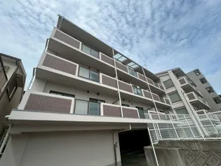 グリーンコート若草【404号室】の外観