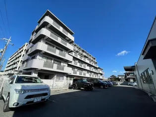 シャトー第一土山【4階】の外観