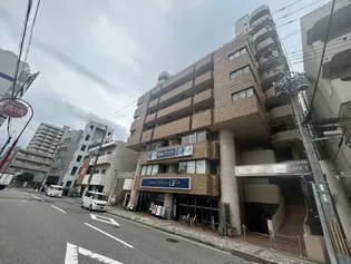 クレドール西明石3【3階】の外観