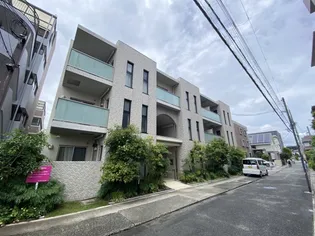 ヴィラージュM【2階】の外観