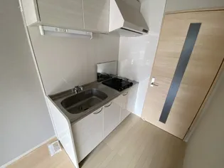 ヴィラージュM【2階】のキッチン