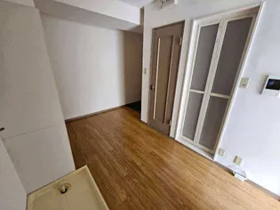 レジデンス灘【302号室】の内装