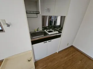 レジデンス灘【302号室】のキッチン