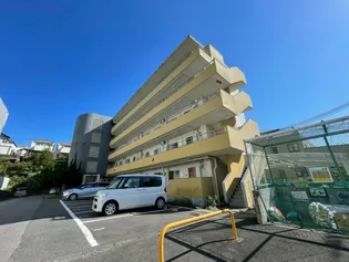 アロハ名谷【3階】の外観