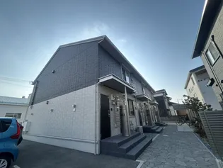 ラヴィーベール江井島【2階】の外観