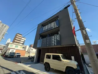 A-CUBE HONMACHI【1階】の外観