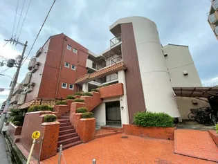 シャトード本山【3階】の外観