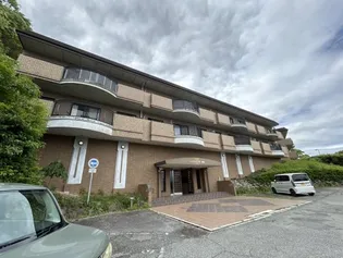 ハイツレインボー塩屋【2階】の外観