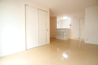 メゾンリベルタの居間