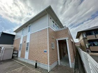 クローバー【1階】の外観