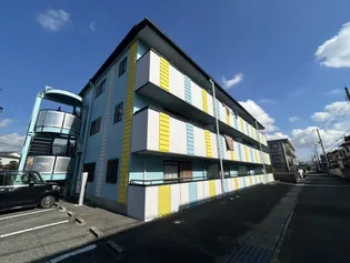 マンションアムール【2階】の外観