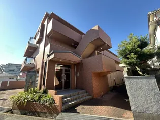 エストレーラ五色山【3階】の外観