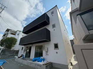 アリビラ六甲【1階】の外観