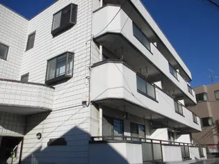 ファミーユプリートの画像