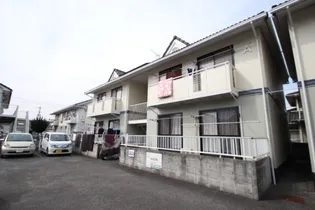 アブニールゆうき A棟【1階】の外観