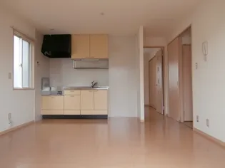 グリーンコート B棟【2階】の居間