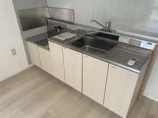 サンビレッジ西大寺 B棟【101号室】のキッチン