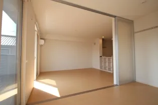 フルーレ 【2階】の居間