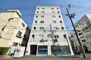 highs top 表町【4階】の外観